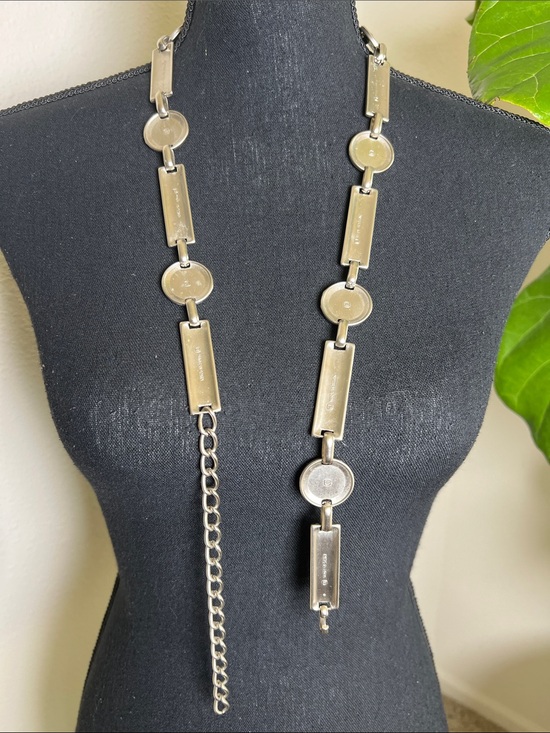 ESCADA Women’s Matted Silver Tone Contempo Bar Target Chain Link Belt main image 12